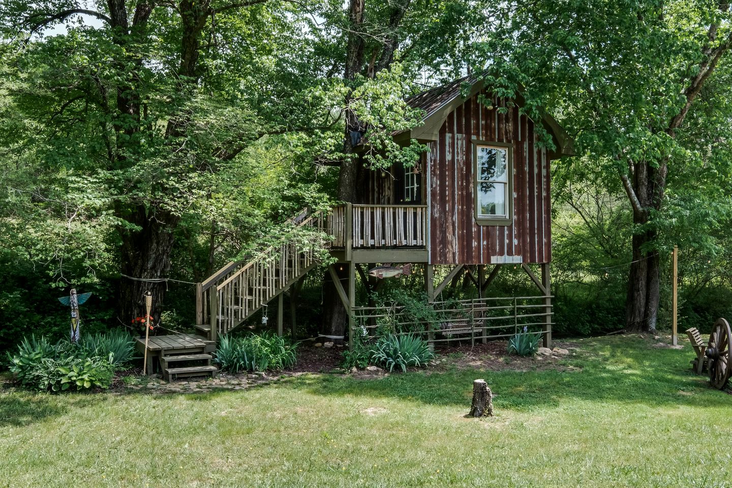 Treehouse, North Carolina Blue Ridge Mountains Cabins, NC