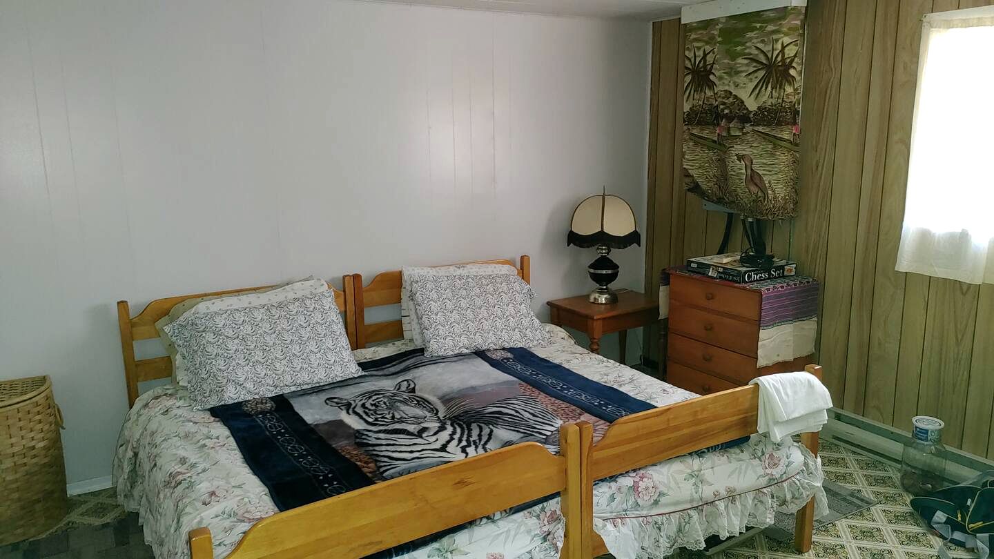 Spacious Cabin with Beachside Gazebo Ideal for an Ontario Holiday on Onaping Lake