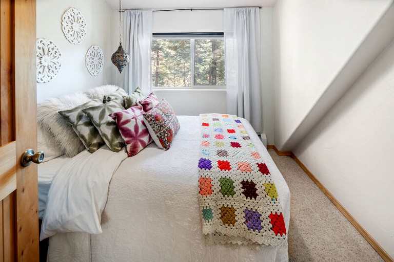 Cabins (Durango, Colorado, United States)