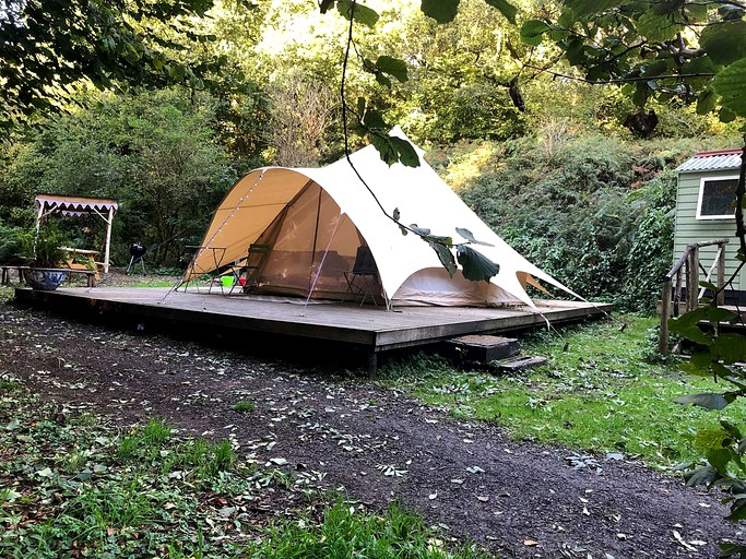 Bell Tents (Bideford, England, United Kingdom)