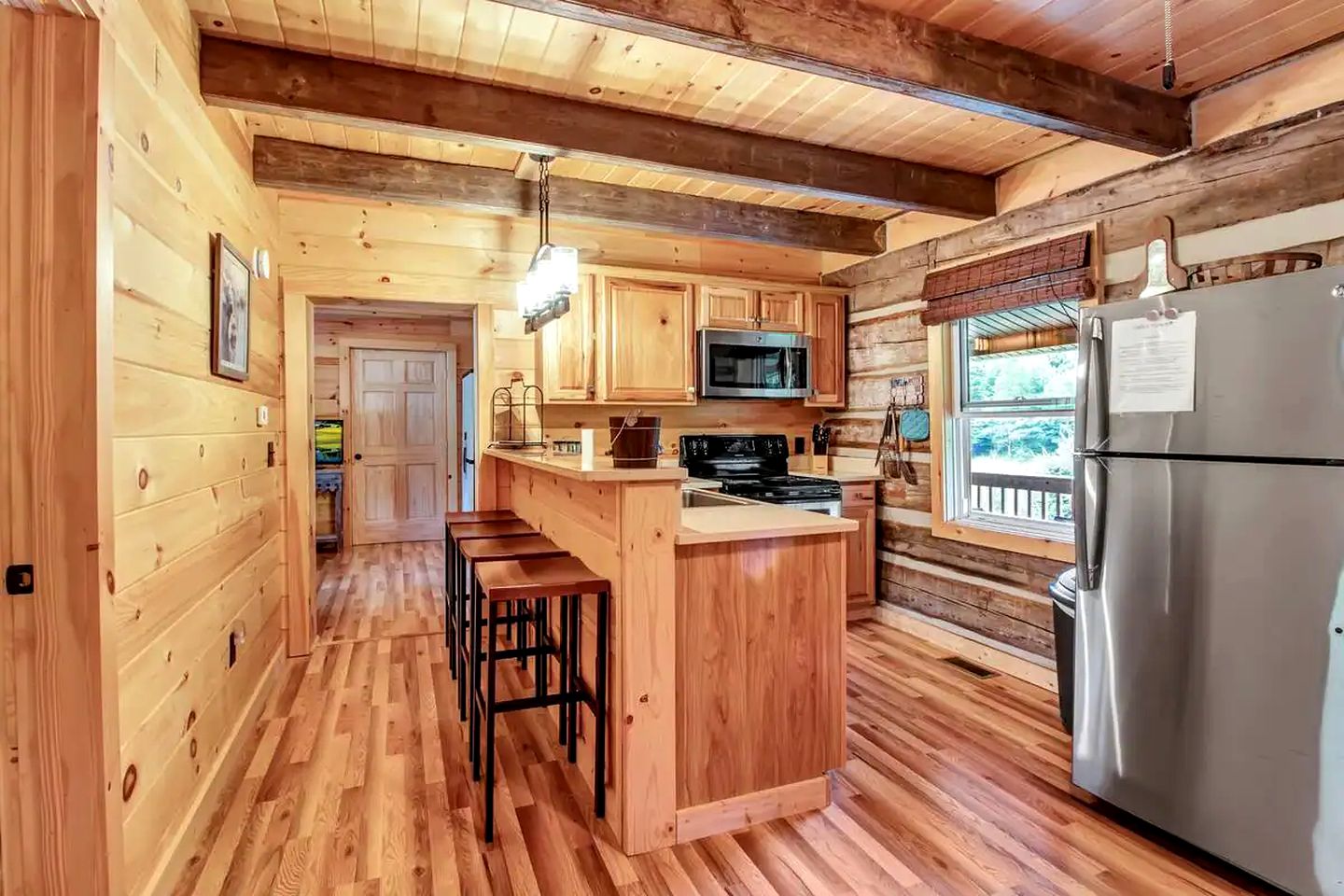 Tranquil Log Cabin Rental for a Relaxing Vacation in Upstate New York