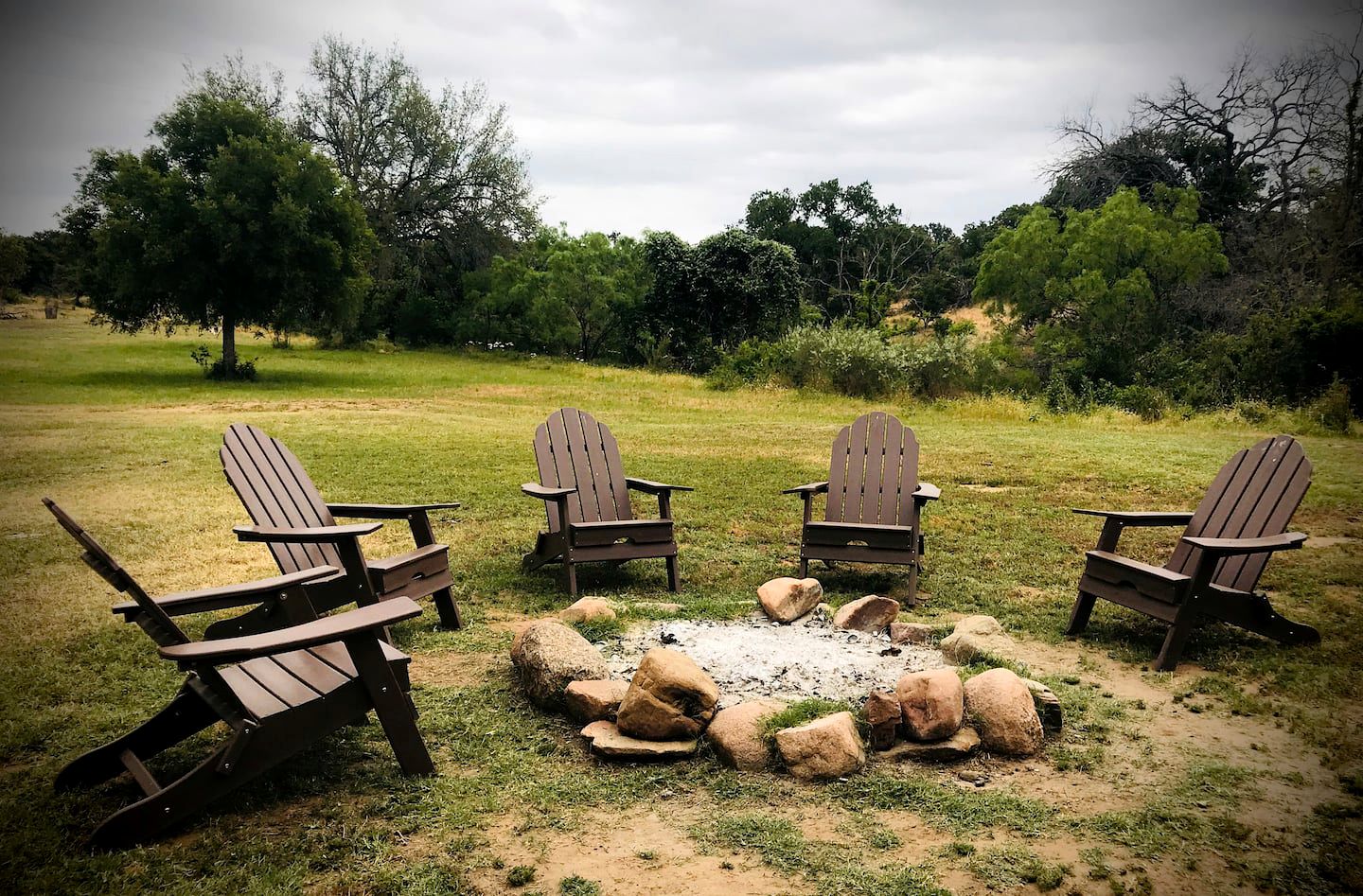 Creekside Cabin in Llano Ideal for a Weekend Getaway in Texas Hill Country