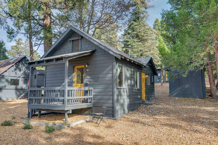 The Perch at Twin Peaks Cabin 9 10, Cabins 61815, Twin Peaks