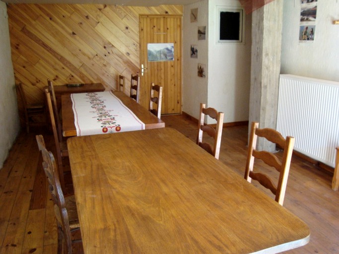 Cottages (Drôme, Auvergne-Rhône-Alpes, France)