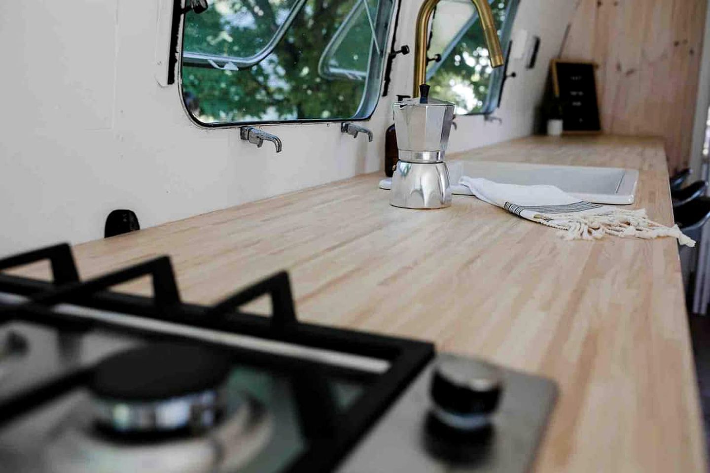 Snug Airstream for Weekend Getaways from Toronto