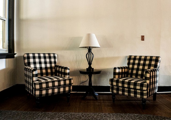 Cabins (Cleveland, New York, United States of America)