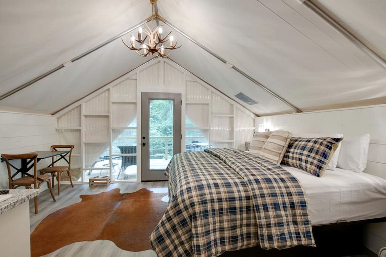 Safari Tents (United States of America, Scottsboro, Alabama)