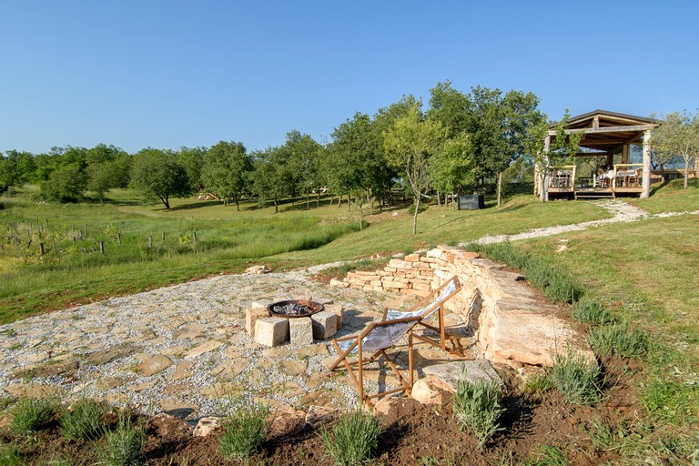 Tree Houses (Kastelir, Istria, Croatia)