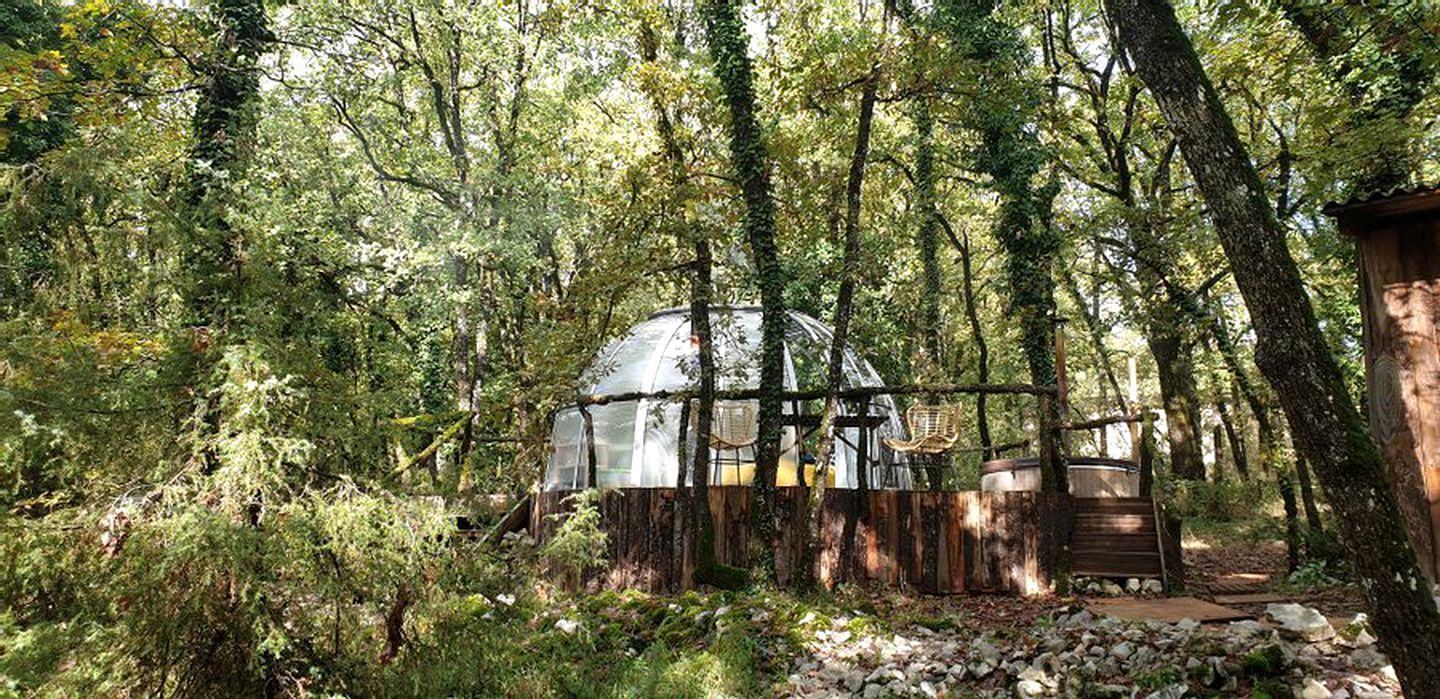 Enchanting France Dome with a Nordic Bath