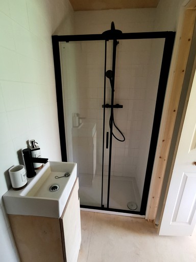 Cabins (Dorset, England, United Kingdom)