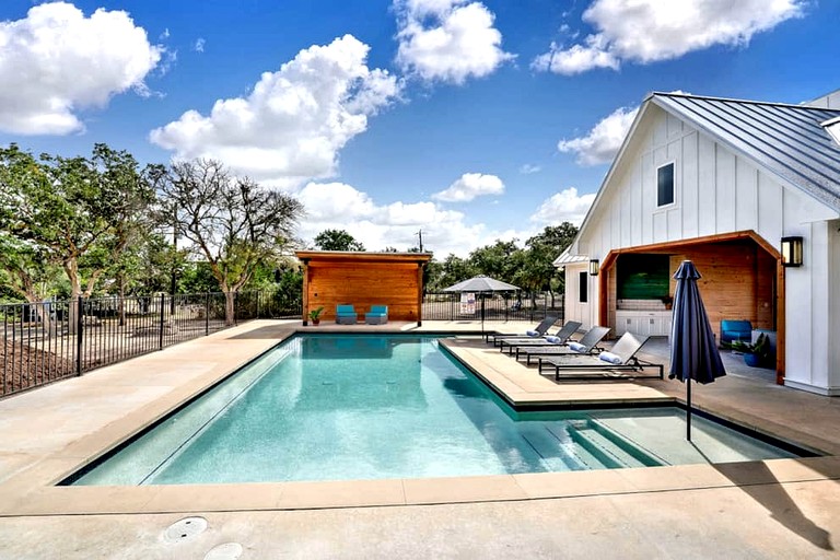 Luxury Cabin for Four for Texas Glamping Retreat | Cabins (Wimberley, Texas, United States of America)
