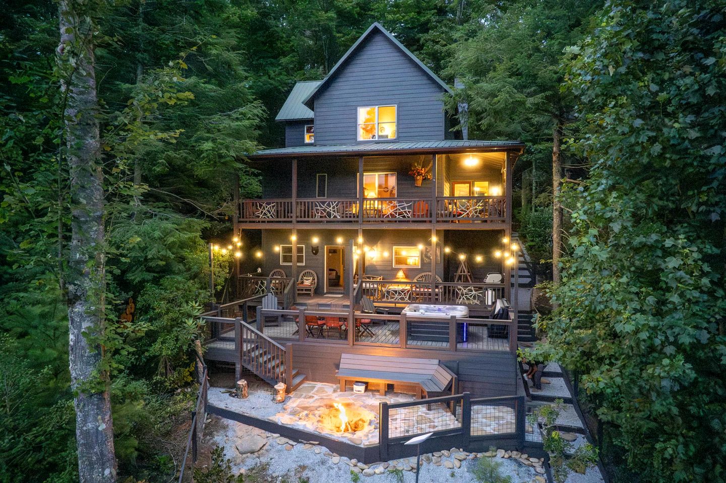 Scenic Mountain Cabin with Hot Tub, Game Room & Firepit near Silver Run Falls – Cashiers, NC