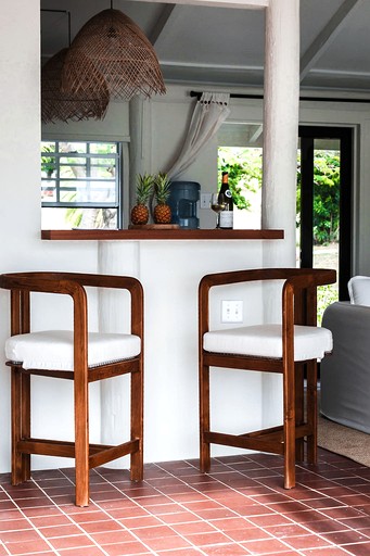 Cabins (Antigua and Barbuda, English Harbour, Saint Paul)