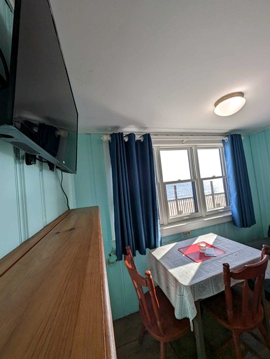 Cottages (United States of America, North Truro, Massachusetts)