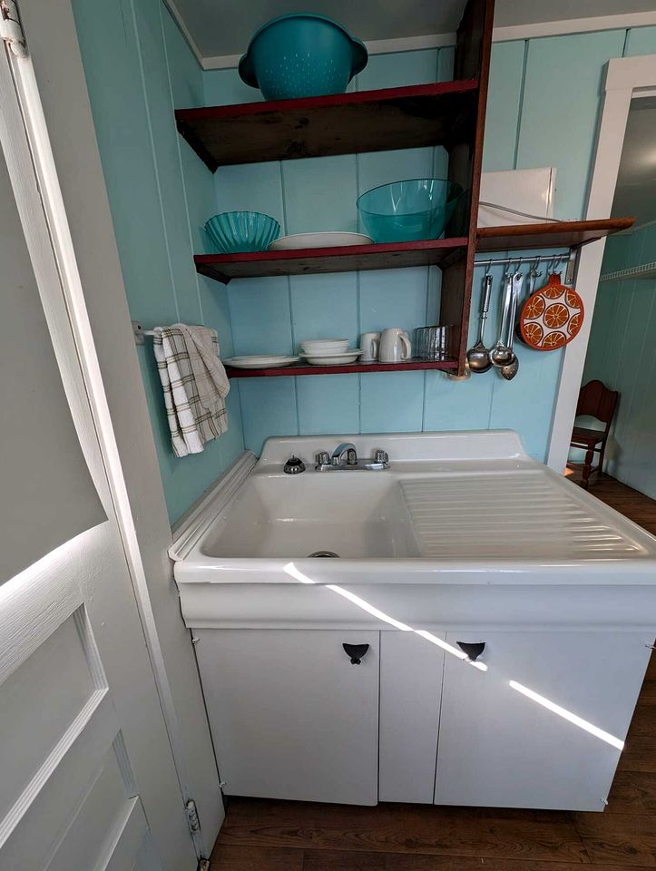 Romantic Beachfront Escape for Two in North Truro, Massachusetts