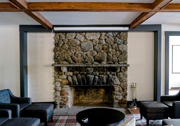 Cabins (Cleveland, New York, United States of America)