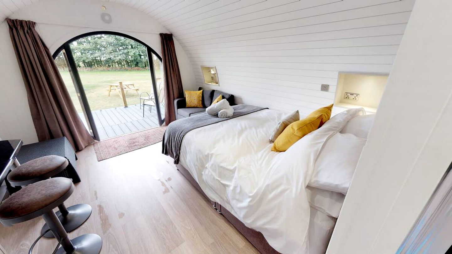 Gorgeous England Glamping Pod in the Norfolk Broads