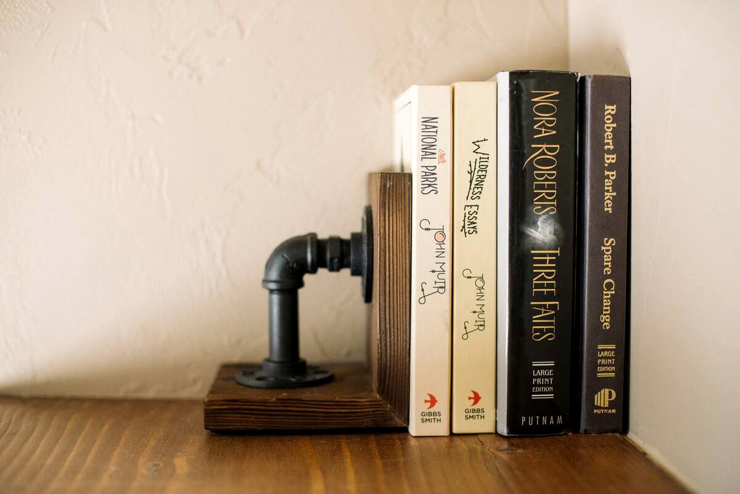 Open-Plan Black Hills Cabin Ideal for a Family Vacation in South Dakota