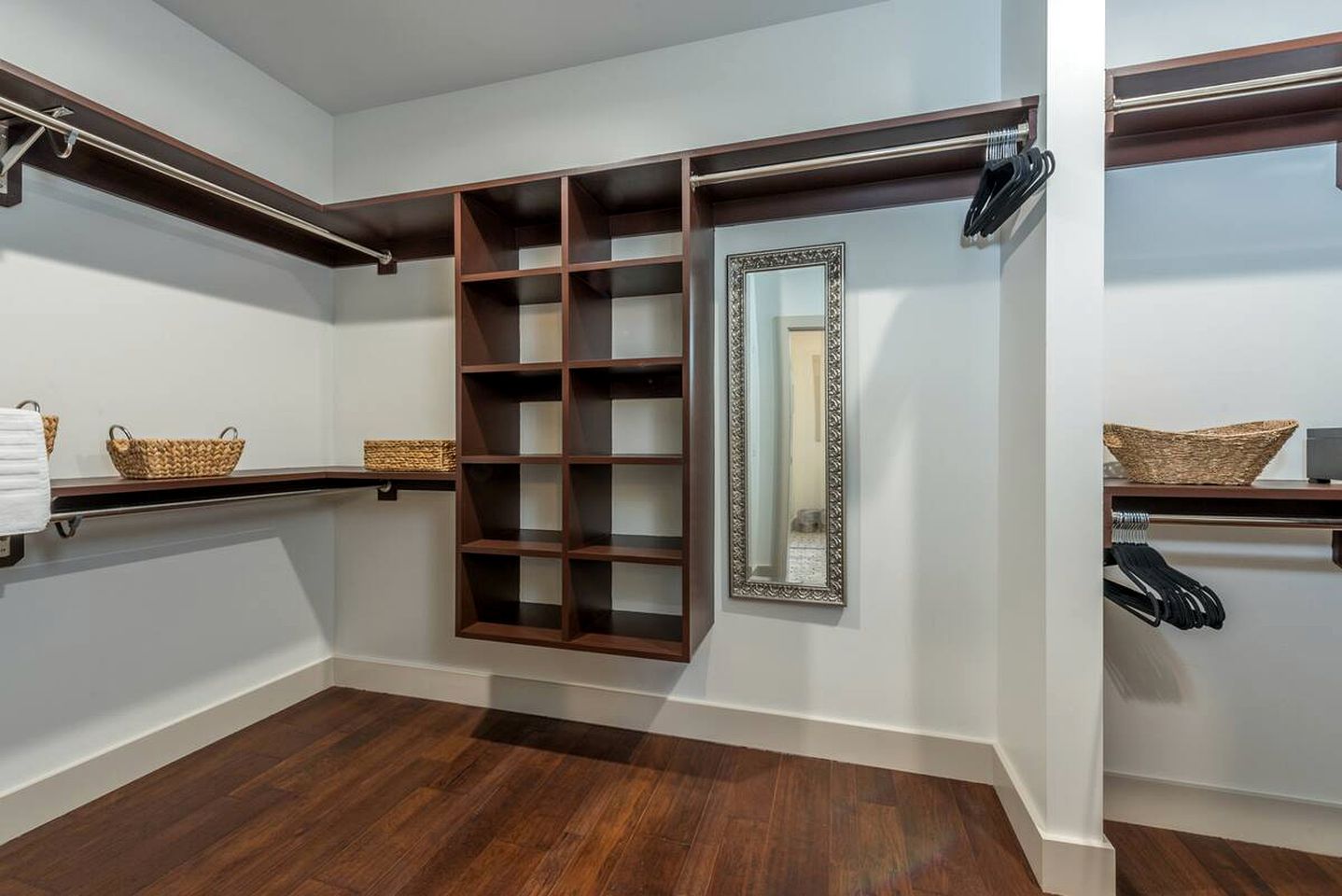 Enchanting Cabin near Asheville, NC, Ideal for a Blue Ridge Mountains Getaway