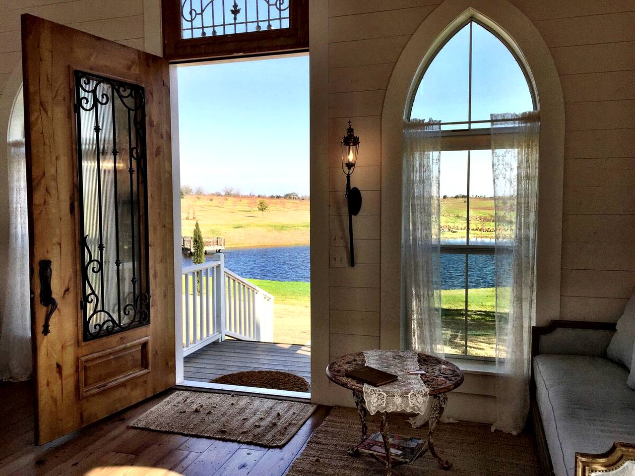 Beautiful Cottage Rental Perfect for Weekend Getaways from Houston near Round Top