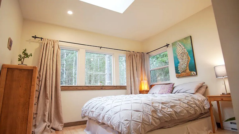 Yurts (Merville, British Columbia, Canada)