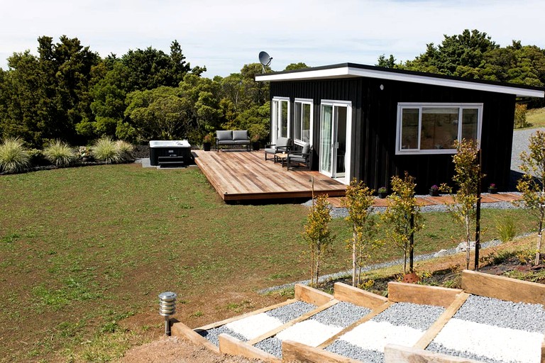 Tiny Houses (Okaihau, North Island, New Zealand)