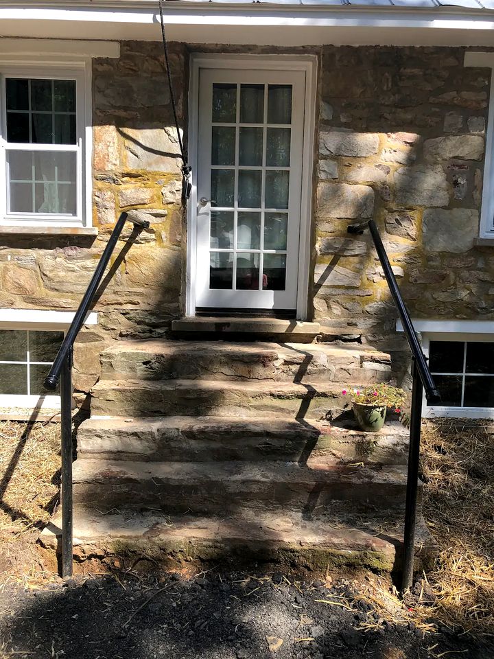 Enchanting Stone Cottage Perfect for Romantic Getaways near Washington D.C