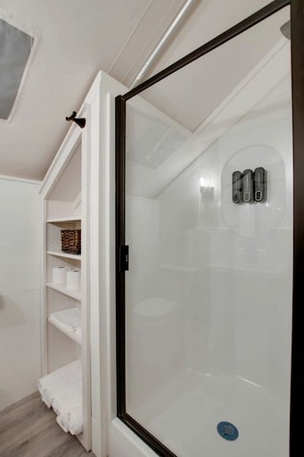 Tented Cabins (United States of America, Scottsboro, Alabama)