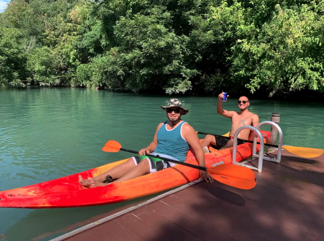 Aquatic Retreat: Waterfront Tented Cabin with Full Amenities for Water Lovers in Cibolo, TX