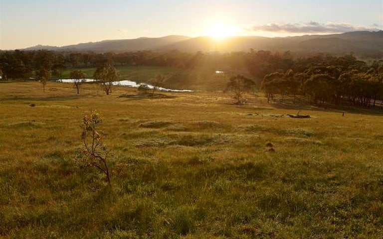 Domes (Euroa, Victoria, Australia)