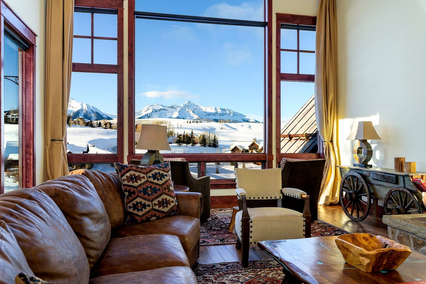 Telluride Mountain Lodge with a Private Hot Tub Ideal for a Colorado Getaway