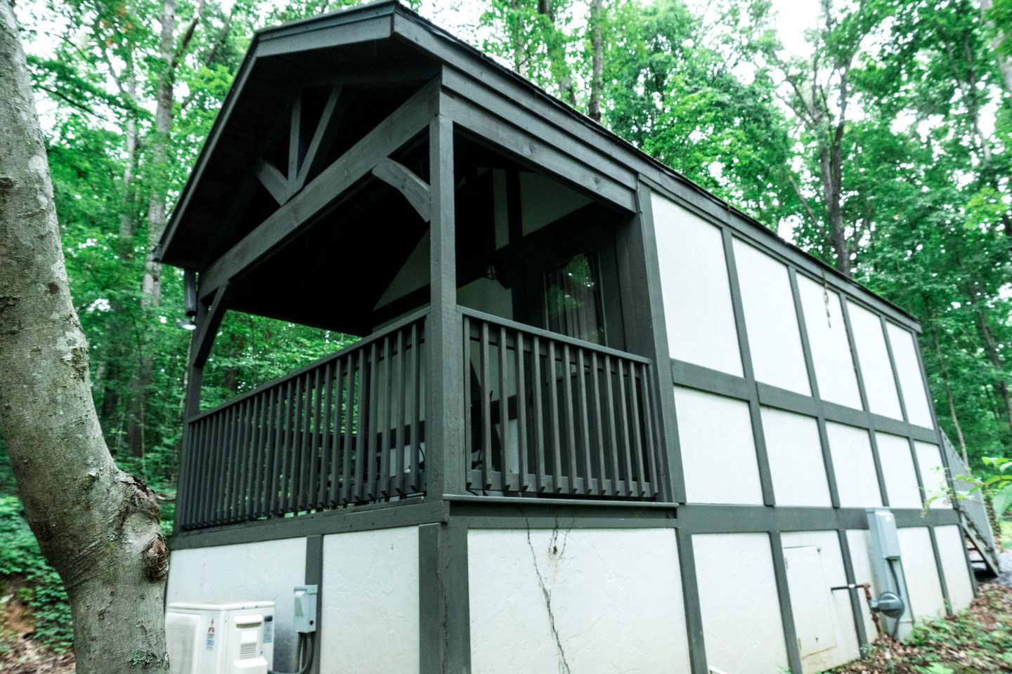 Cozy Cabin Near the Smokies #12 Carlotta,  Sevierville, Tennessee