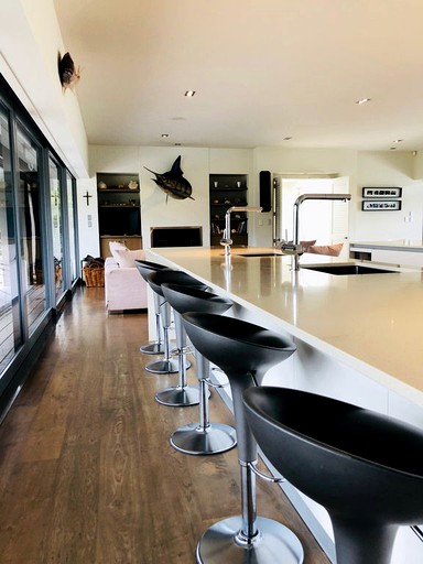 Beach Houses (Rawhiti, North Island, New Zealand)