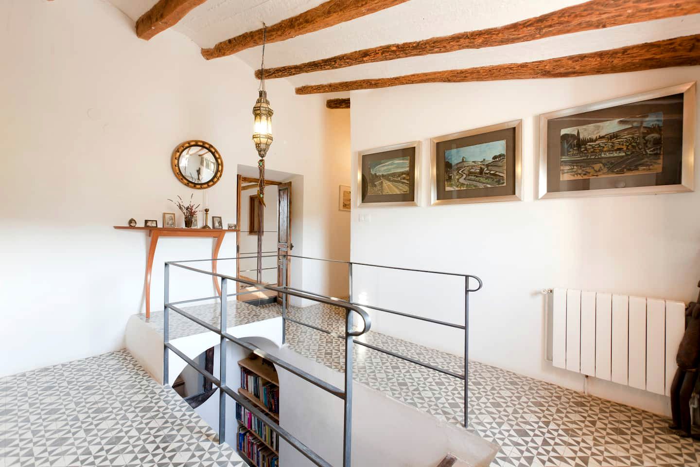 Beautiful Farmhouse Rental Perfect for Glamping near Barcelona