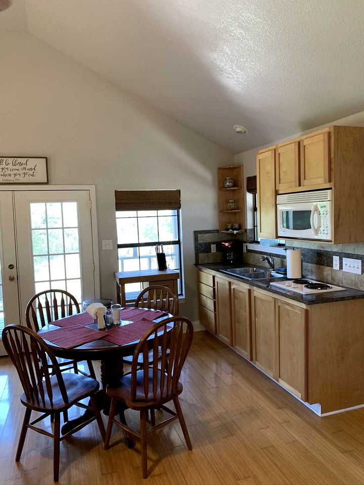 Idyllic Hill Country Cabin at a Horse-Friendly Retreat