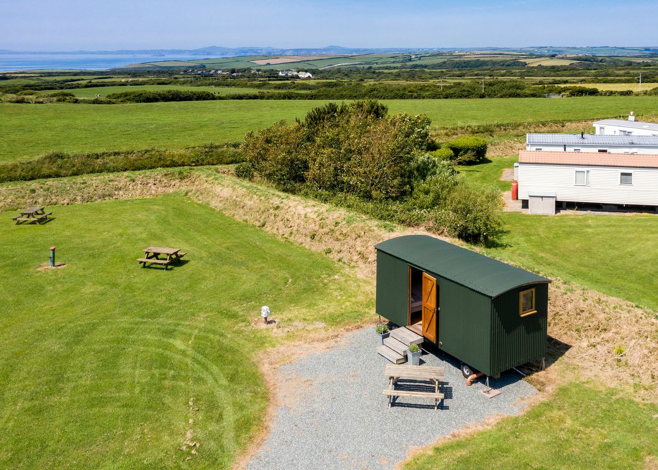 Beautiful Shepherd's Hut Rental Ideal for Glamping in Pembrokeshire