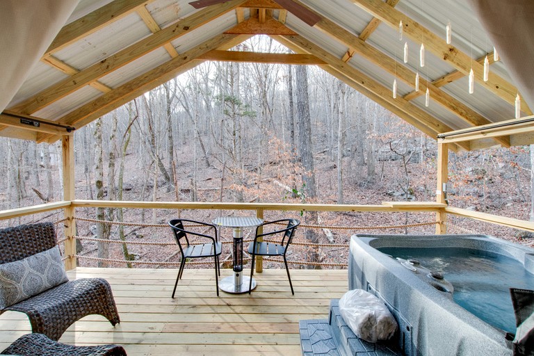 Tented Cabins (United States of America, Scottsboro, Alabama)