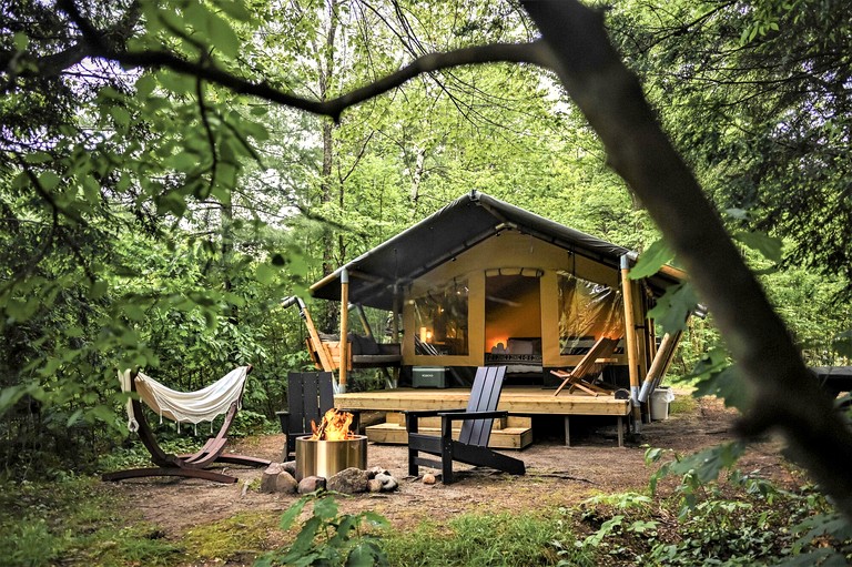 Magnificent Safari Tent with Sauna and Fire Pit in North Woodstock, New Hampshire