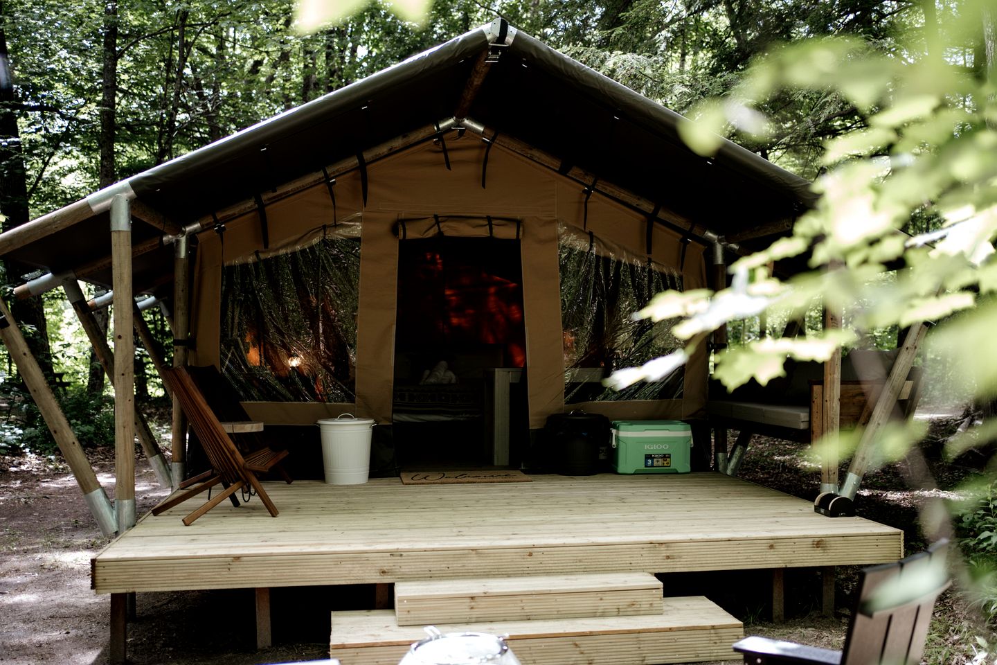 Magnificent Safari Tent with Sauna and Fire Pit in North Woodstock, New Hampshire