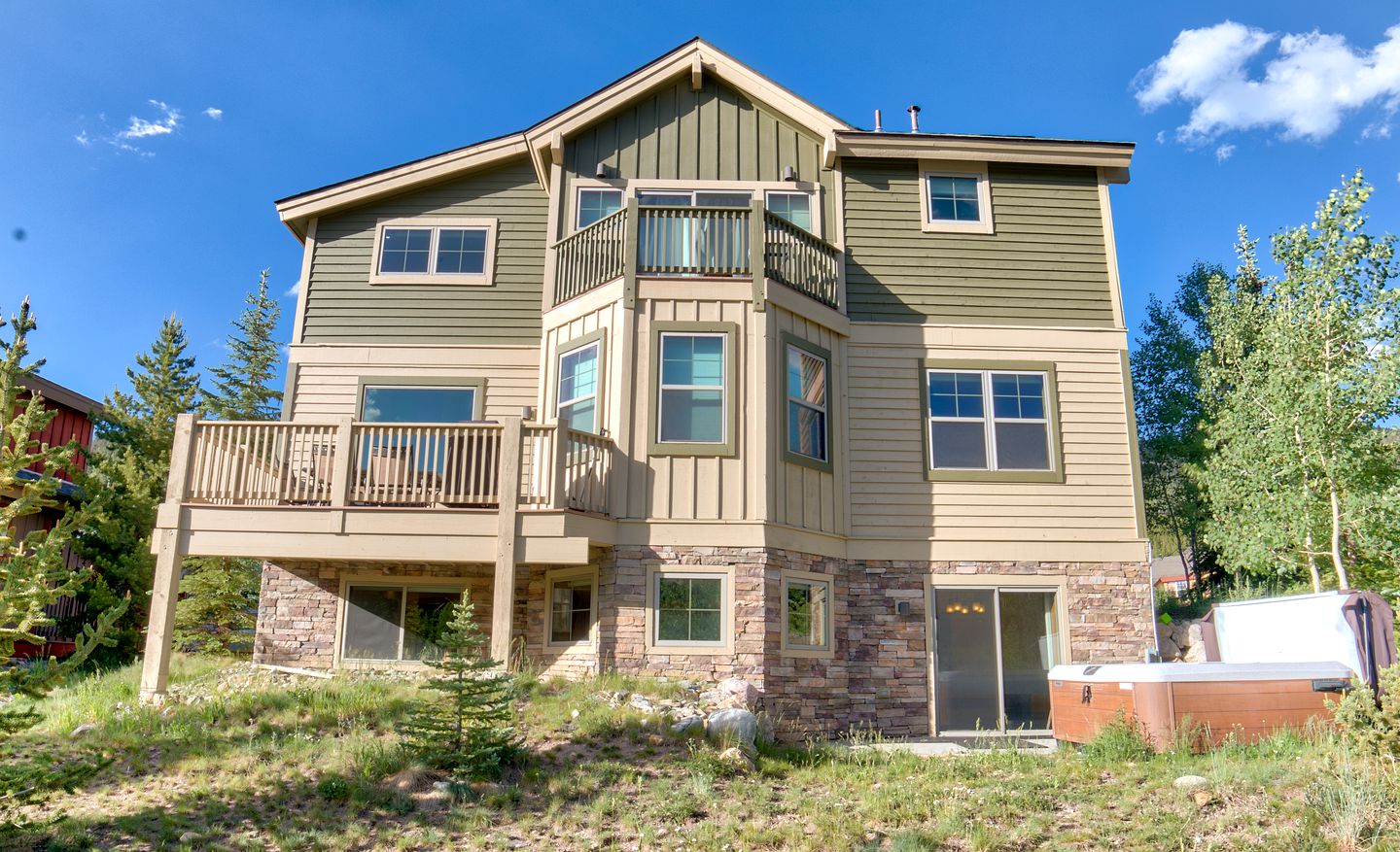 Regal Breckenridge Cabin with a Hot Tub