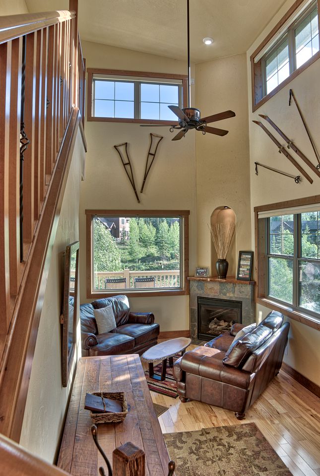 Regal Breckenridge Cabin with a Hot Tub