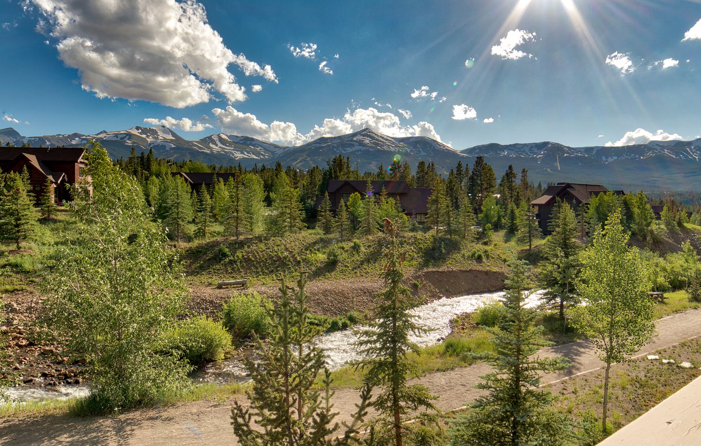 Regal Breckenridge Cabin with a Hot Tub