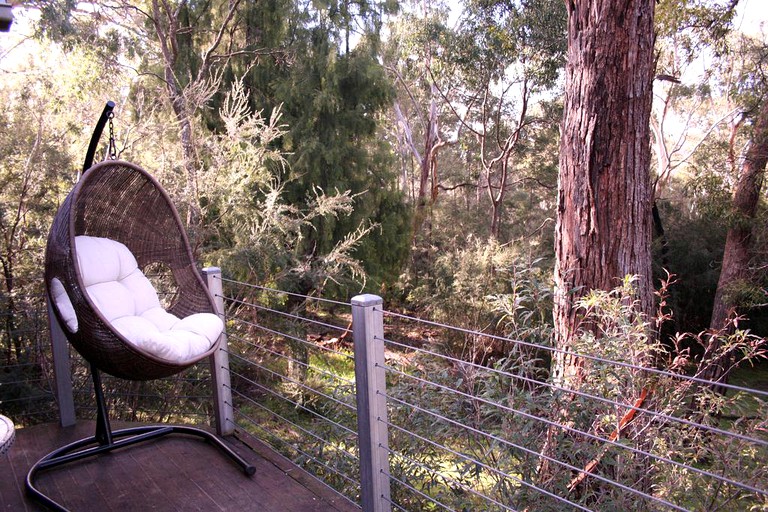 Cottages (Halls Gap, Victoria, Australia)