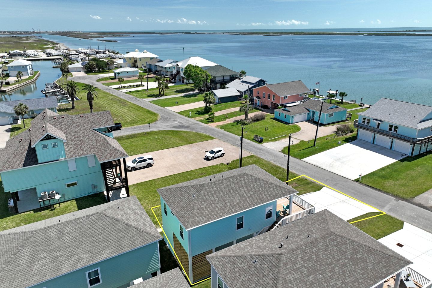 Incredible Waterfront Beach House with Swimming Pool in Rockport, Texas