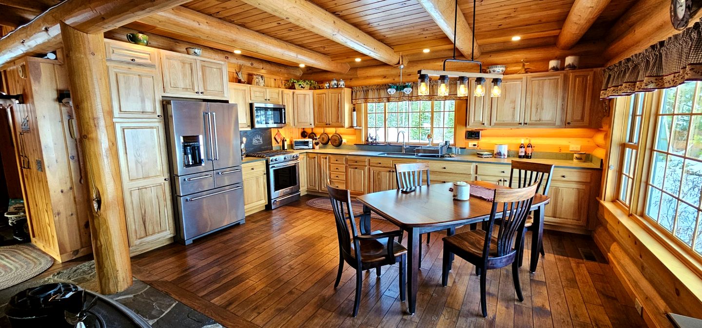 Exquisite Waterfront Log Cabin Haven Near Moosehead Lake, Maine
