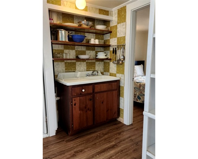 Cottages (United States of America, North Truro, Massachusetts)