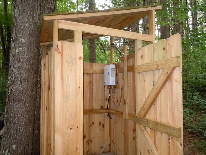 Tented Cabins (Woodsfield, Ohio, United States of America)