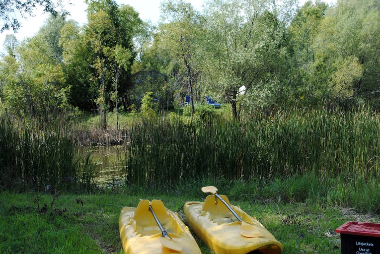 Bell Tents (Bradford, Ontario, Canada)