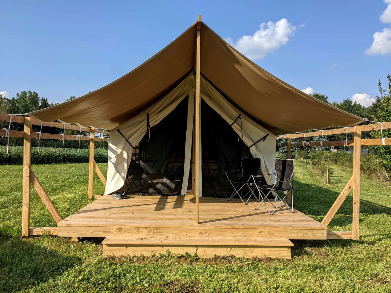 Luxury Tent for the Best Glamping, Ohio Romantic Getaway