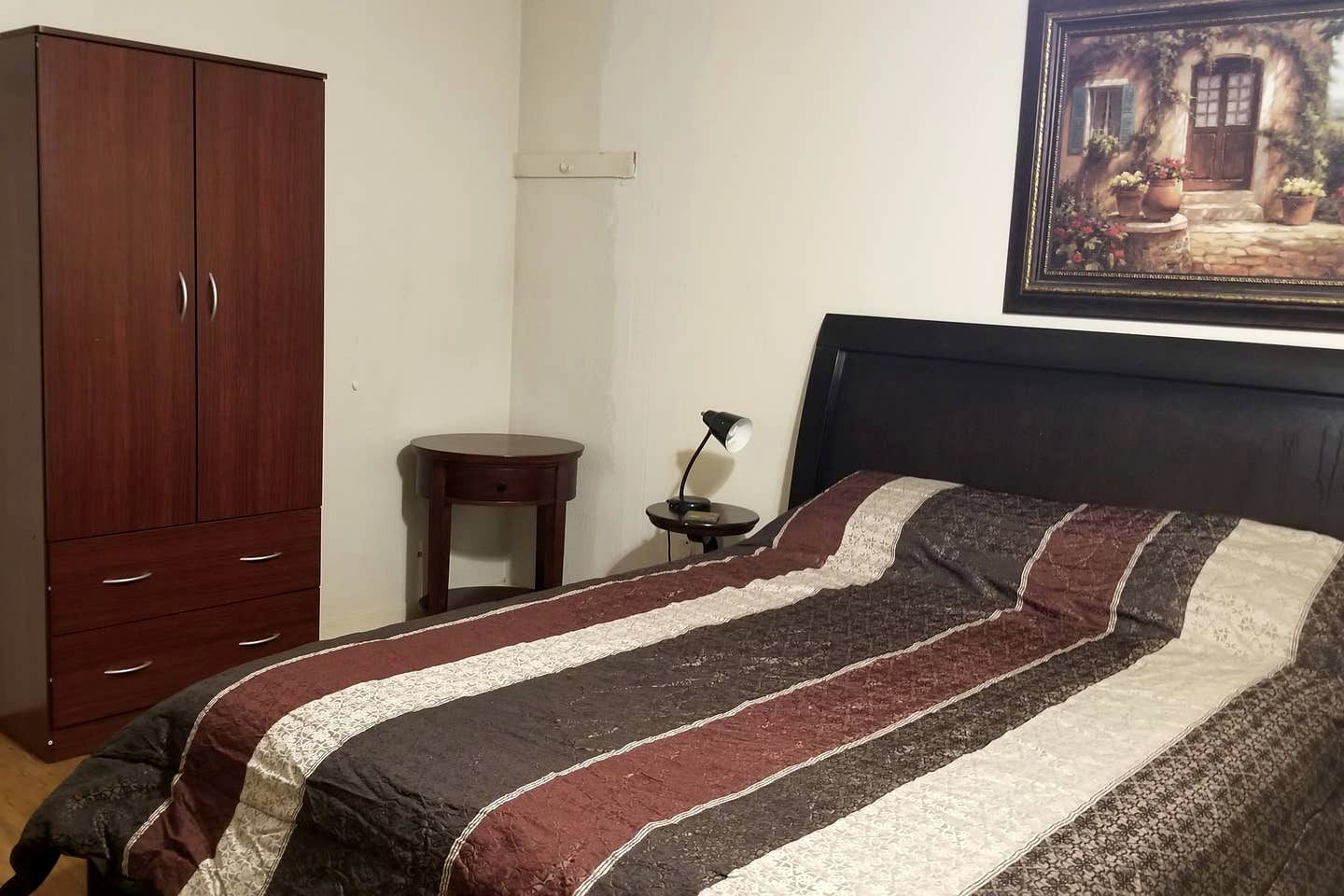 Vacation Cabin Rental with Picturesque Views from the Deck in Killeen, Texas